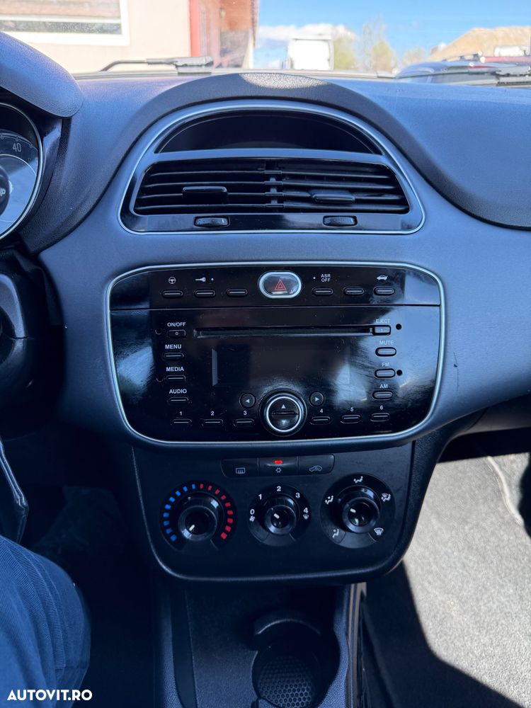 Fiat Punto 1.2 8V Active - 29