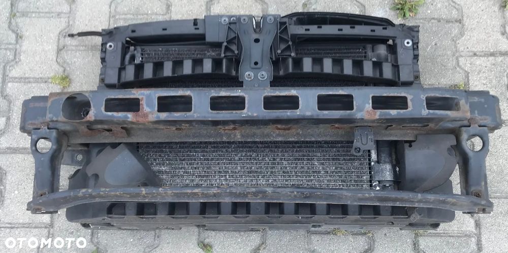 VW Golf VI 6 5K pas przedni wzmocnienie czołowe chłodnice - 1