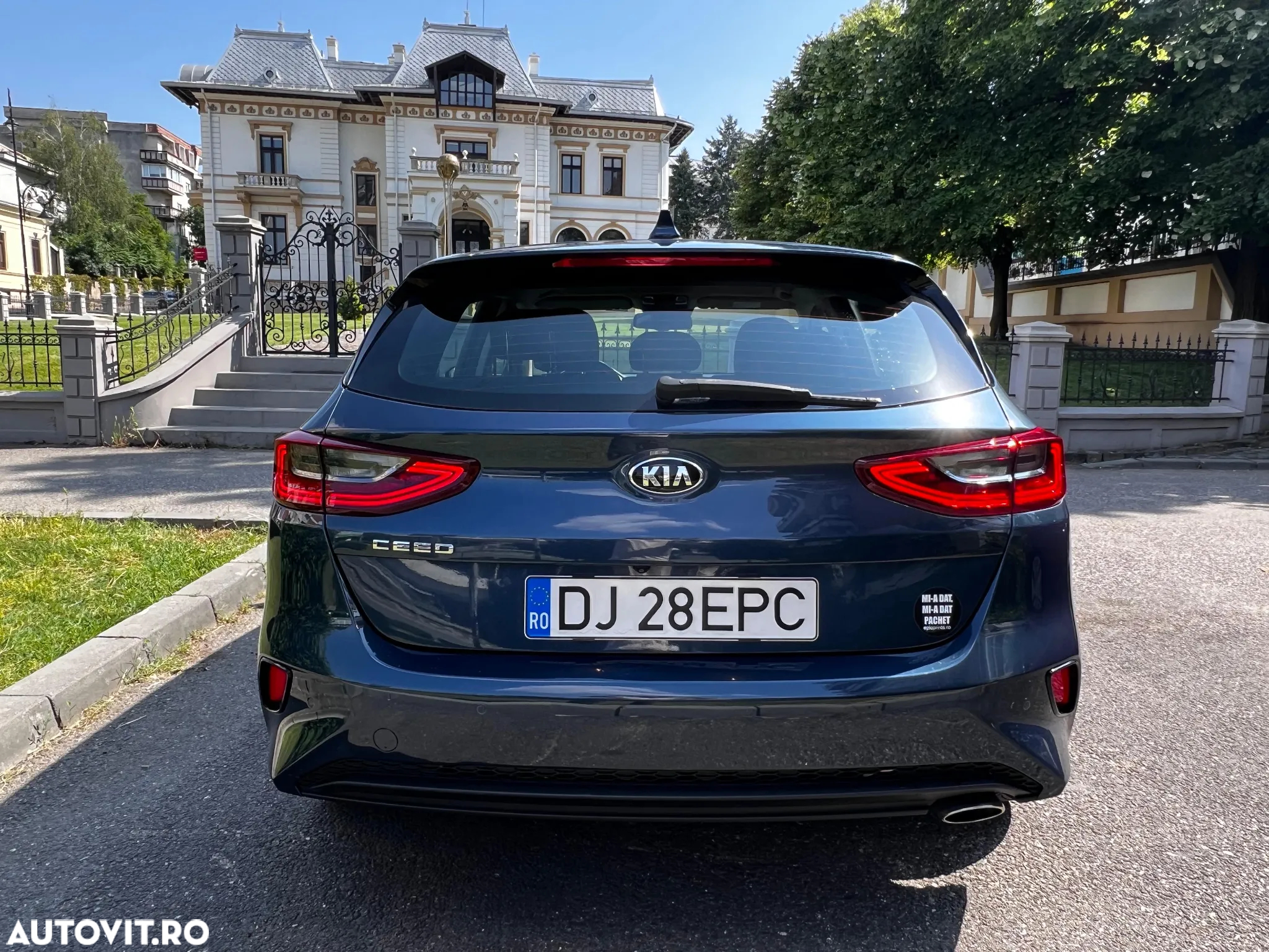 Kia Ceed 1.0 T-GDI 120 OPF Edition 7 - 3