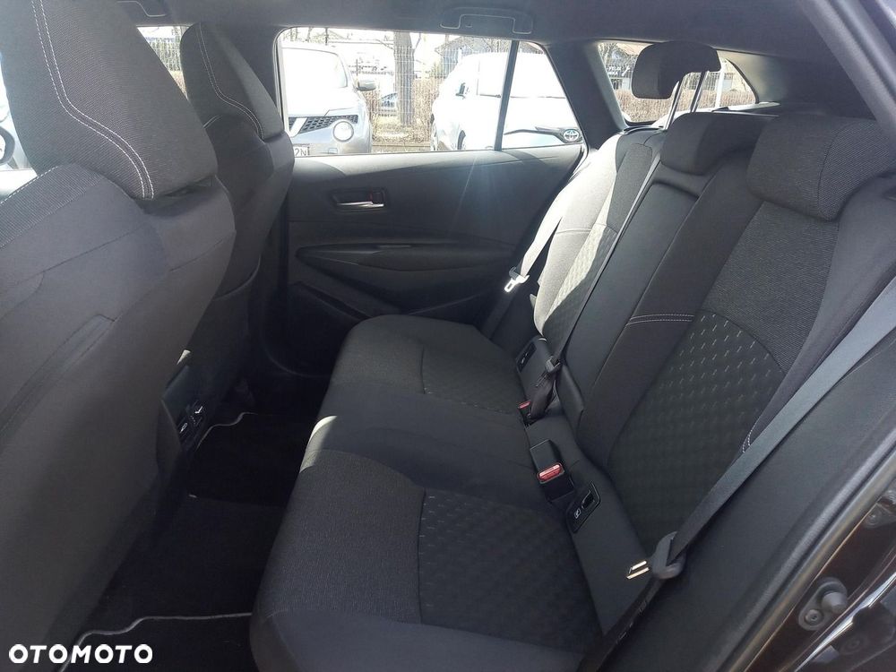 Toyota Corolla 1.8 Hybrid Comfort - 13