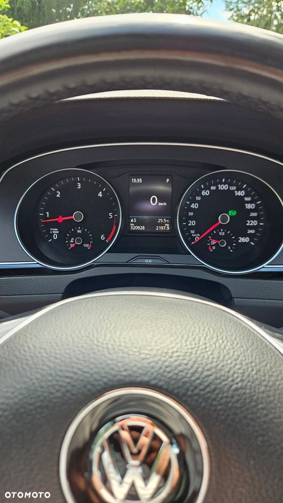 Volkswagen Passat Variant 2.0 TDI BMT Comfortline DSG - 9