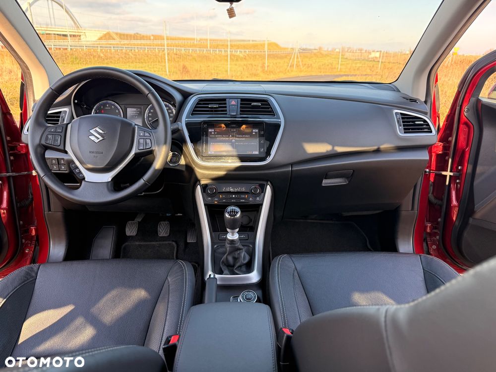 Suzuki SX4 S-Cross - 17