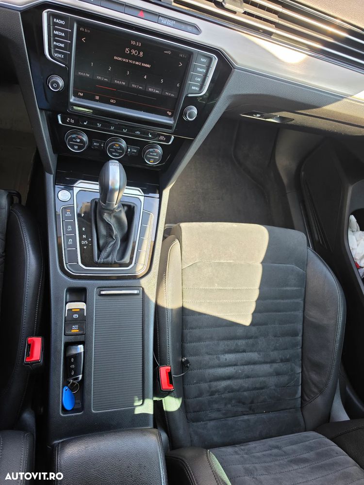 Volkswagen Passat 2.0 TDI SCR DSG Highline - 8