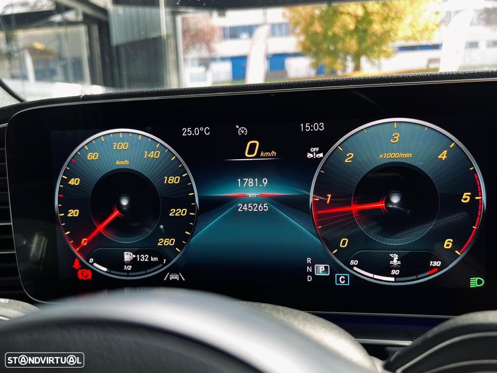 Mercedes-Benz GLE 300 d 4Matic - 26