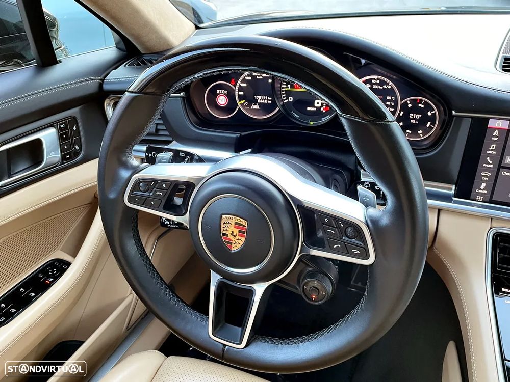 Porsche Panamera Sport Turismo 4 E-Hybrid Edition 10 Anos - 14