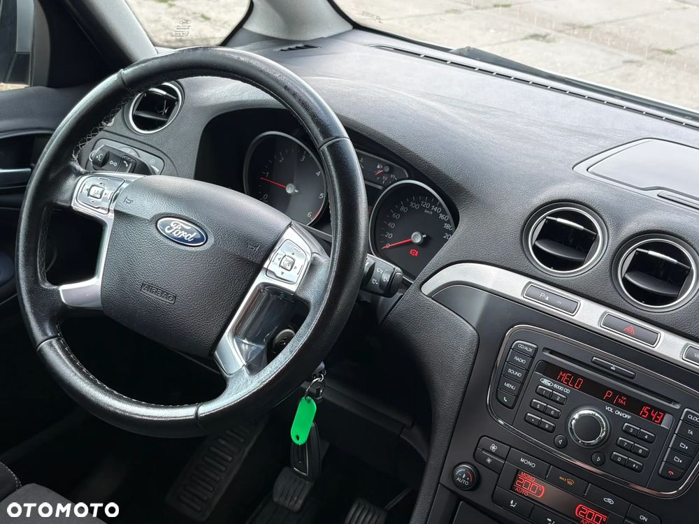 Ford S-Max 2.0 TDCi DPF Titanium - 14