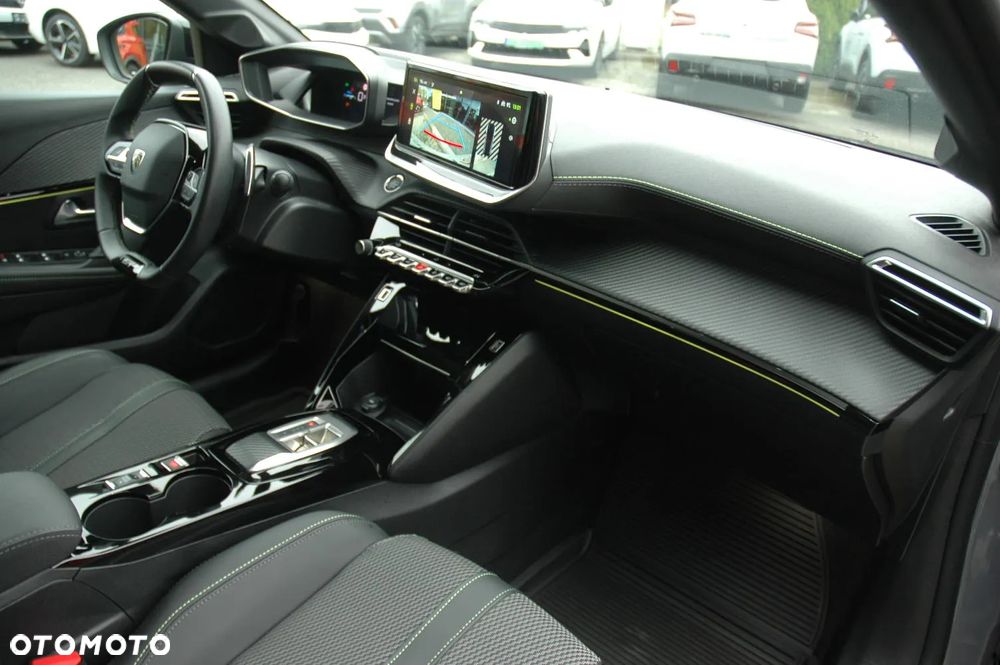 Peugeot 208 1.2 mHEV GT - 7