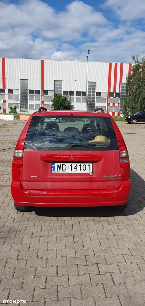 Mitsubishi Space Star 1.6 Family - 4