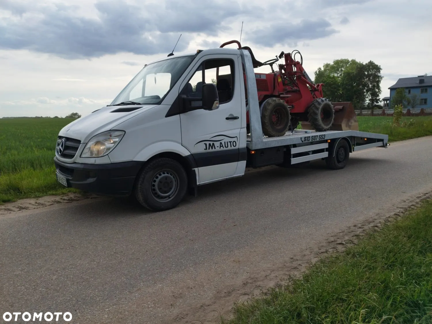 Mercedes-Benz Sprinter - 4