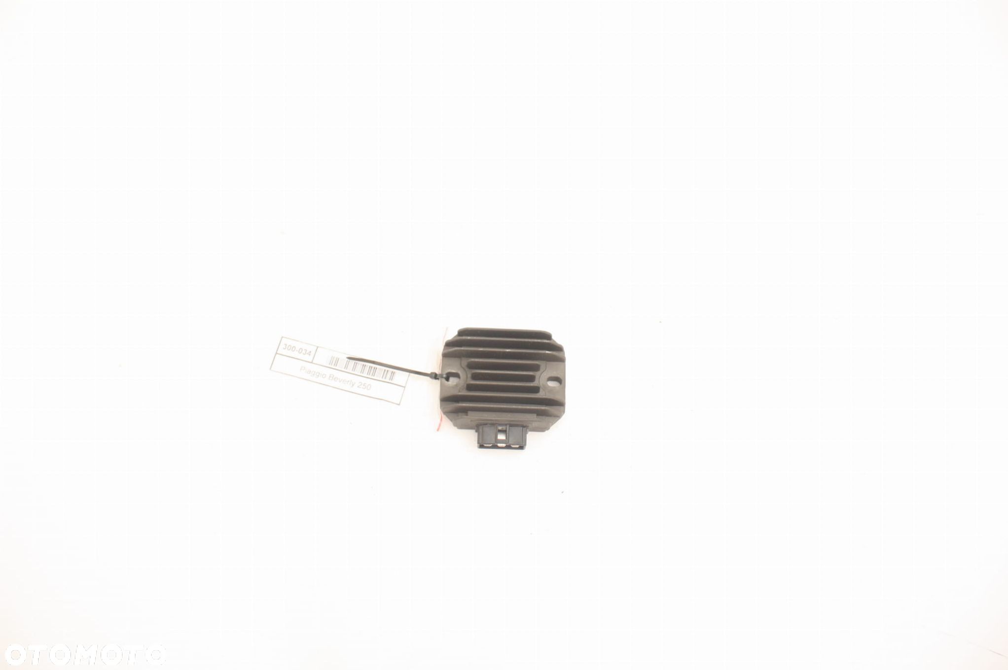REGULATOR NAPIĘCIA Piaggio Beverly 125 250 - 1