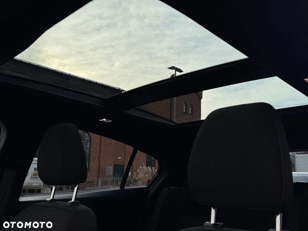 Ford Focus 1.5 EcoBlue ST-Line - 31