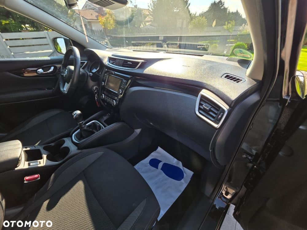 Nissan Qashqai - 22