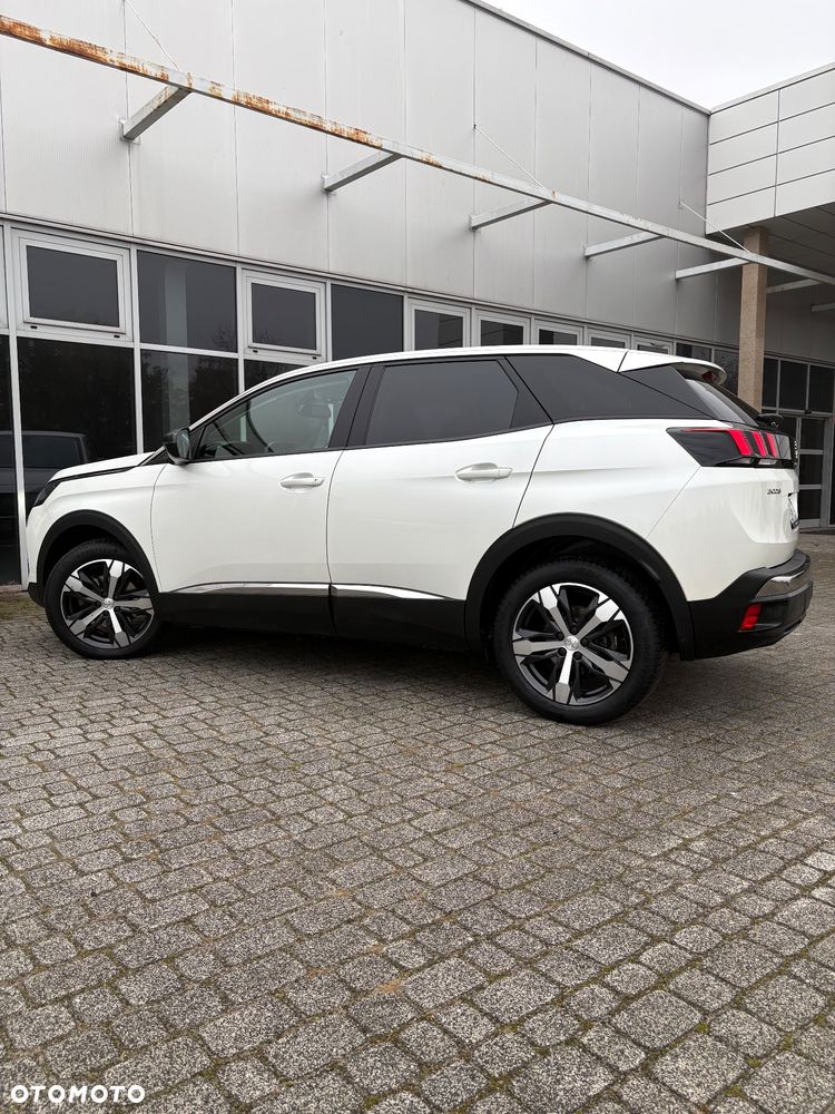 Peugeot 3008 1.5 BlueHDi Allure Pack S&S EAT8 - 29