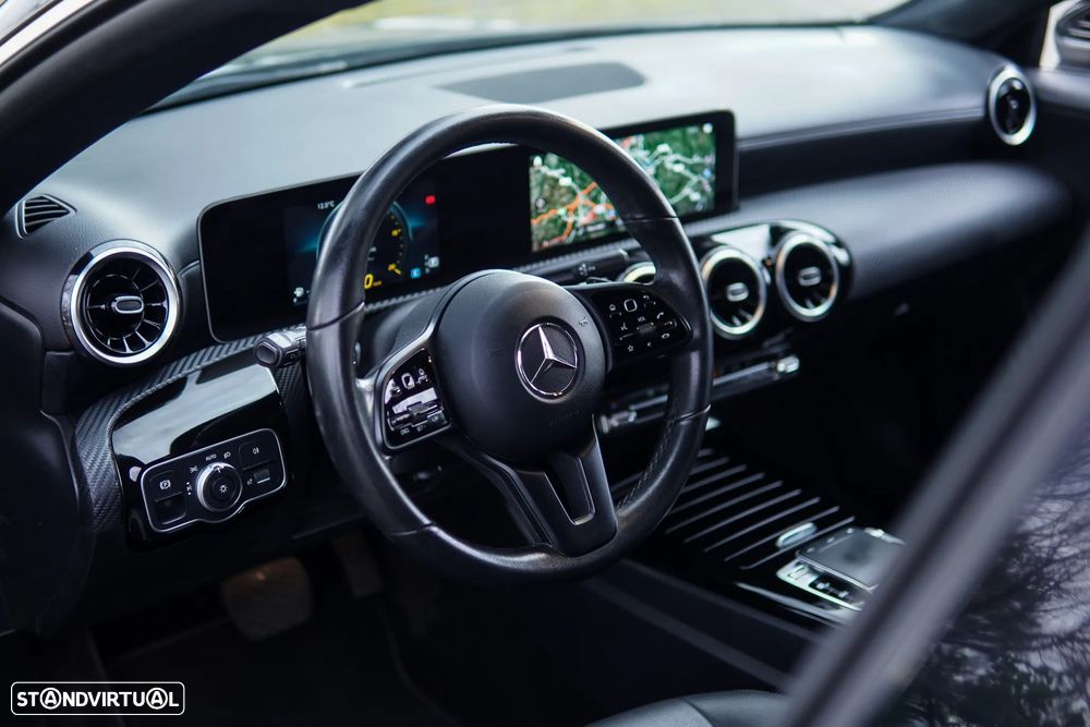 Mercedes-Benz CLA 180 d 7G-DCT Progressive - 48