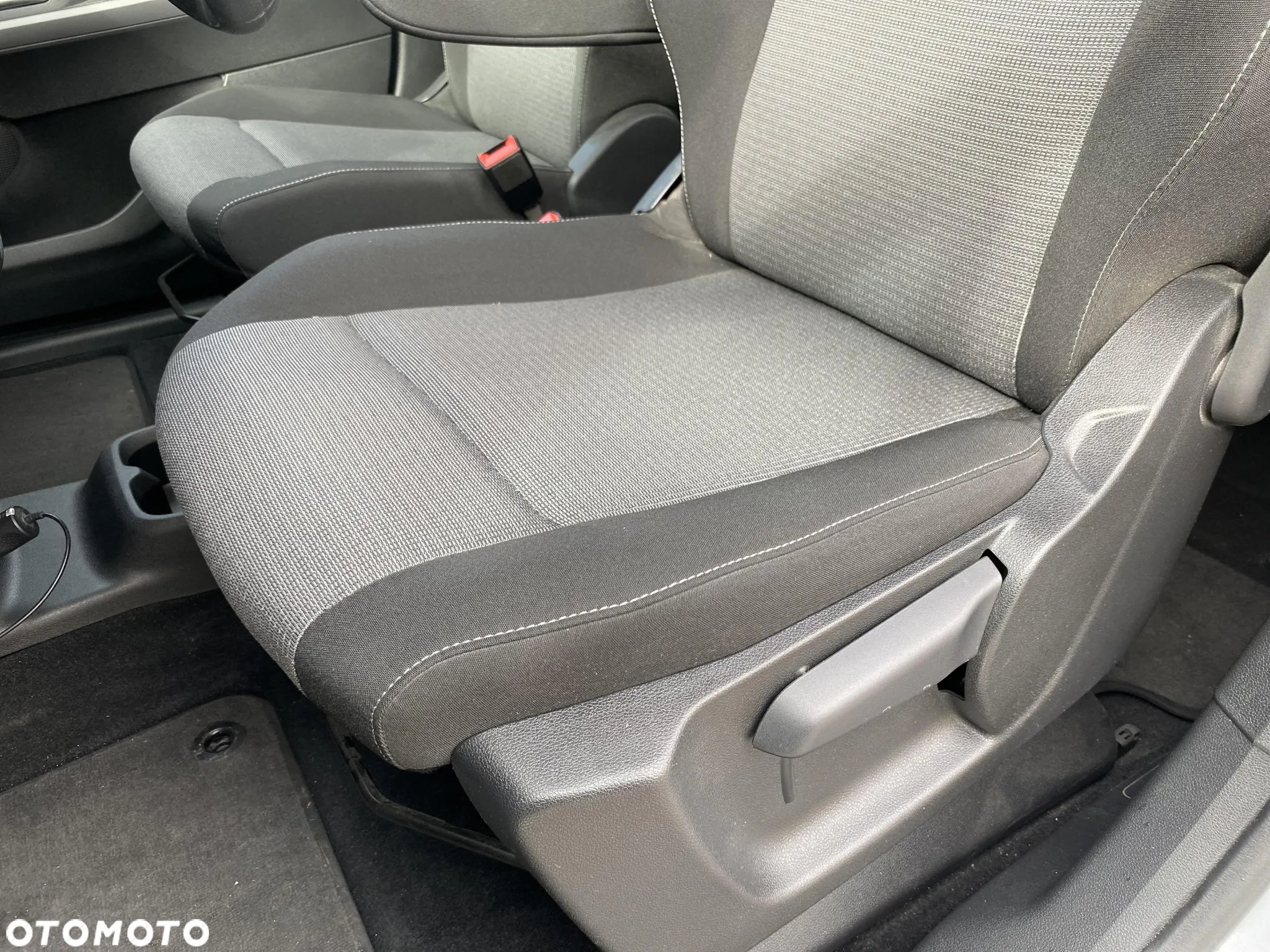 Toyota Proace City Verso 1.5 D-4D Family - 12