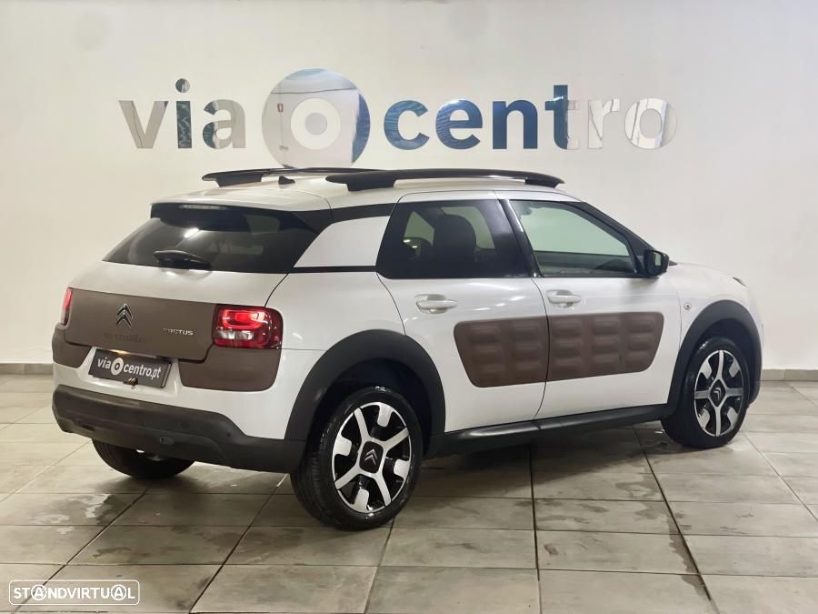Citroën C4 Cactus 1.6 e-HDi Shine ETG6 - 4