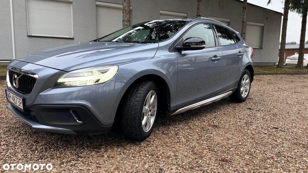 Volvo V40 T3 Drive-E Momentum - 11