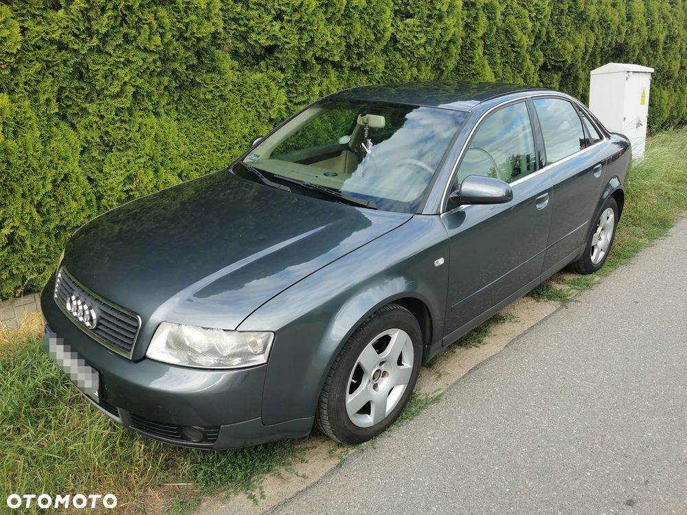 Audi A4 Limousine - 2