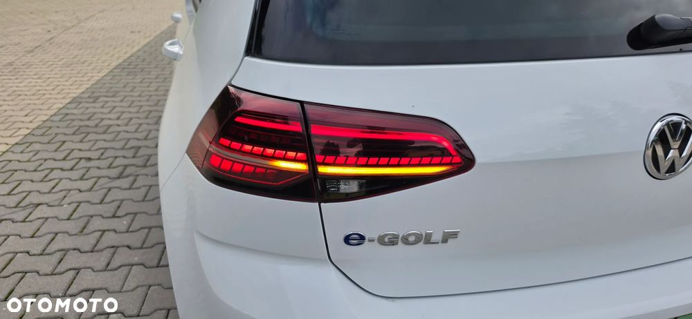 Volkswagen Golf e-Golf - 31