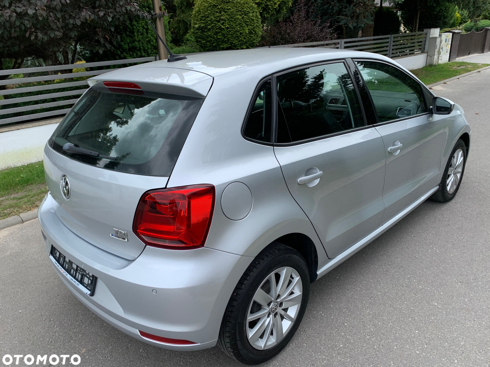 Volkswagen Polo 1.4 TDI (Blue Motion Technology) Comfortline - 9