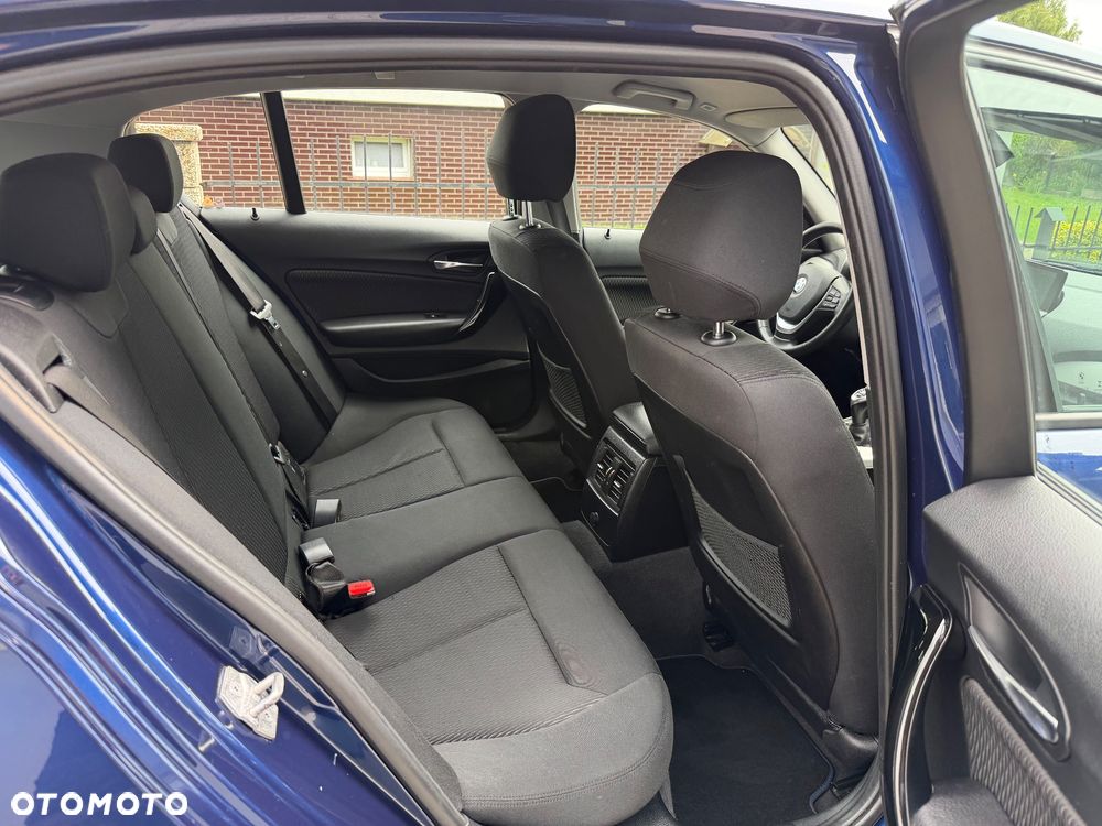 BMW Seria 1 118d - 12