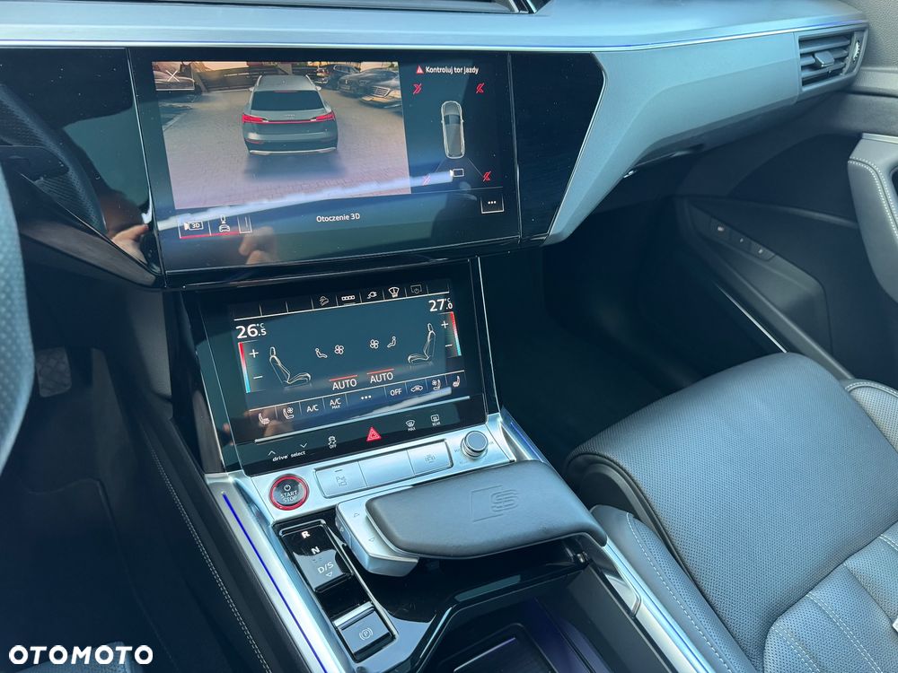 Audi e-tron S Quattro - 35