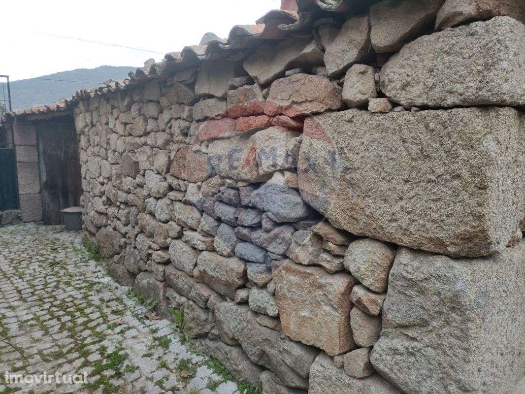 Moradia T2 para venda - Grande imagem: 4/7