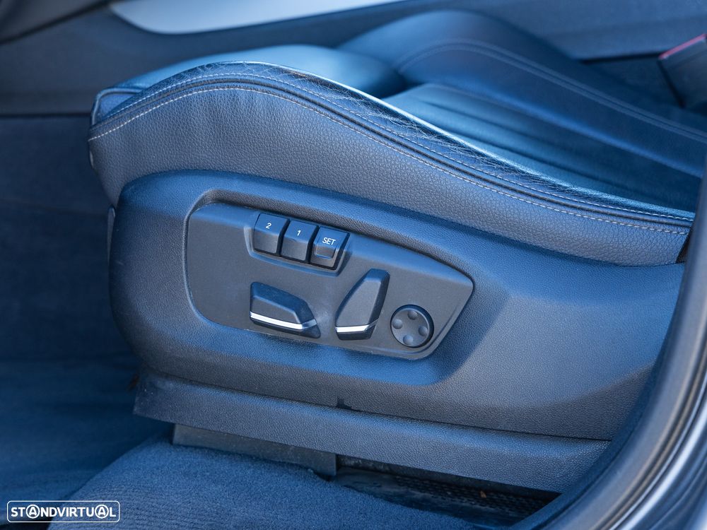 BMW X5 25 d sDrive Comfort 7L - 13