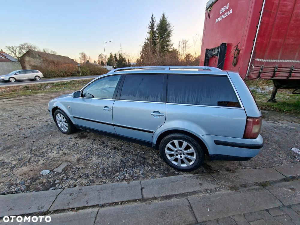 Volkswagen Passat 1.9 TDI Highline Tiptr - 6