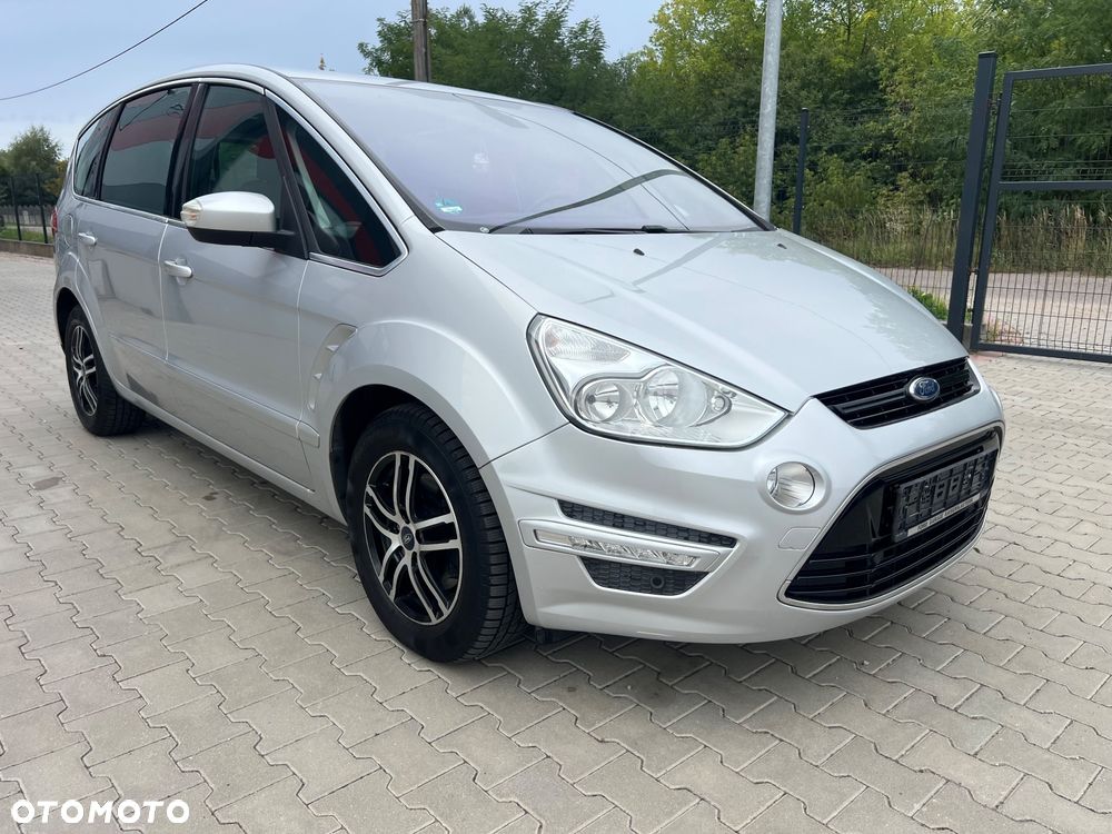 Ford S-Max 2.0 TDCi DPF Champions Edition - 11