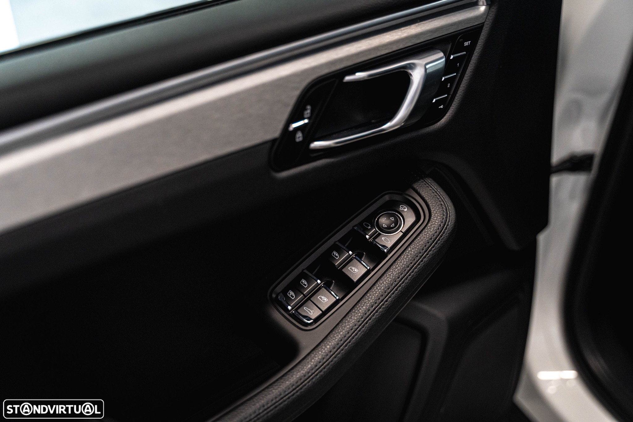 Porsche Macan Standard - 9