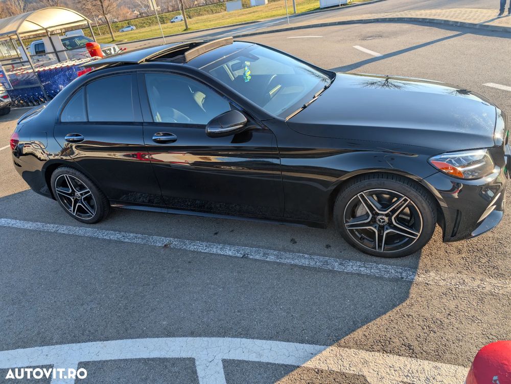 Mercedes-Benz C 300 9G-TRONIC AMG Line - 25