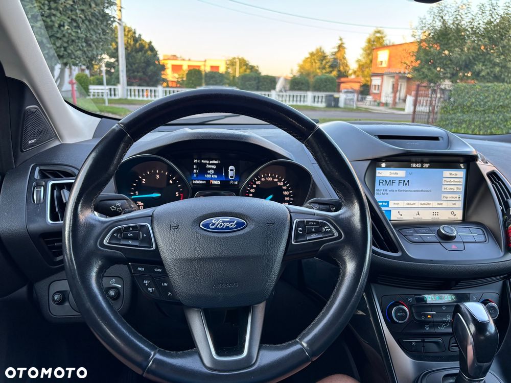 Ford Kuga 1.5 TDCi 2x4 Titanium - 12
