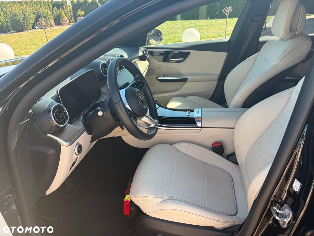Mercedes-Benz Klasa C 180 mHEV Business Edition - 11