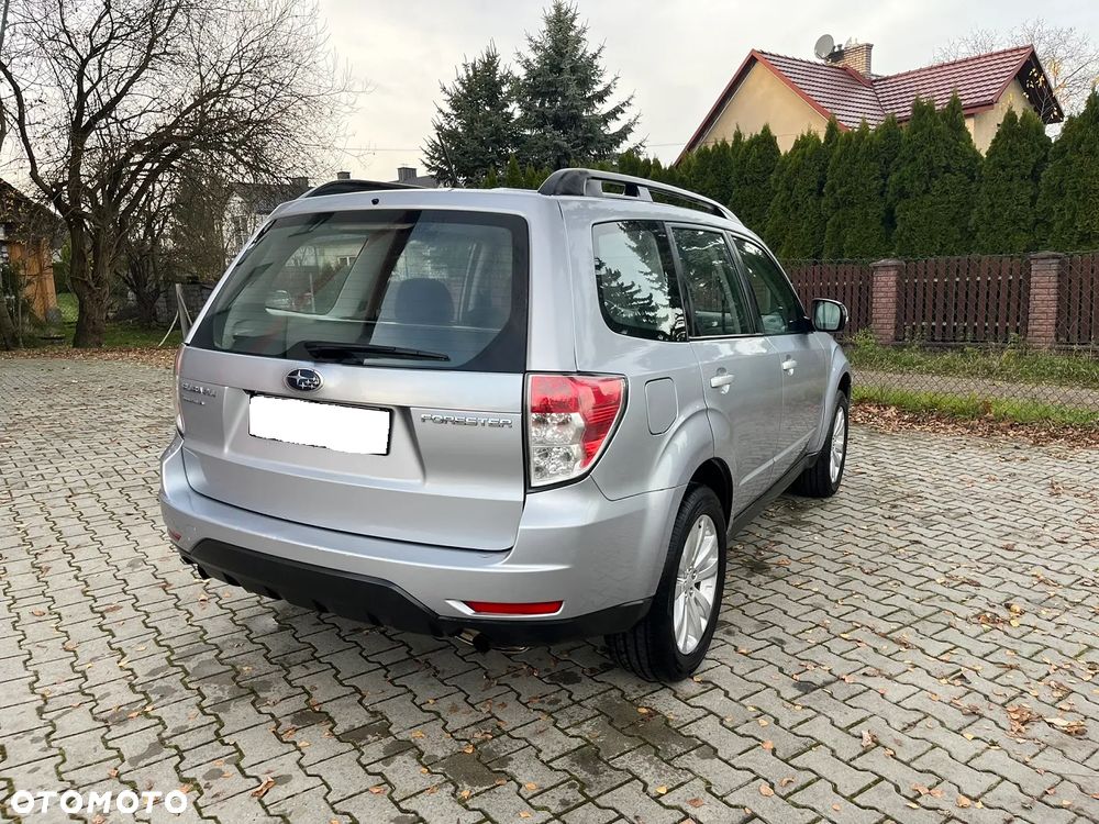Subaru Forester 2.0X Automatik Exclusive - 30