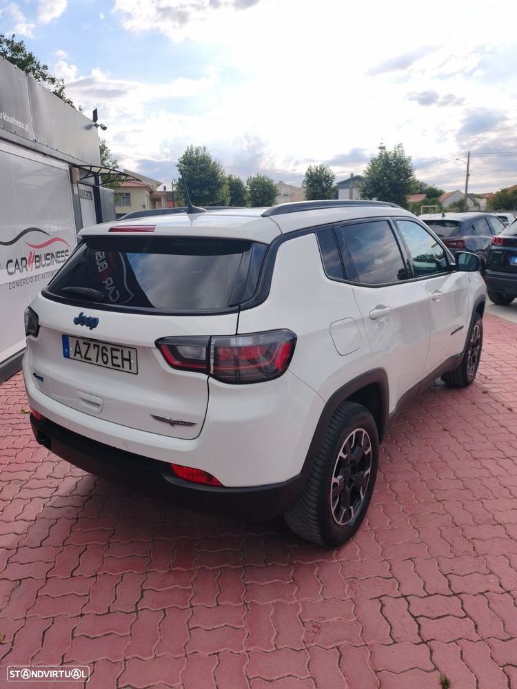 Jeep Compass - 8