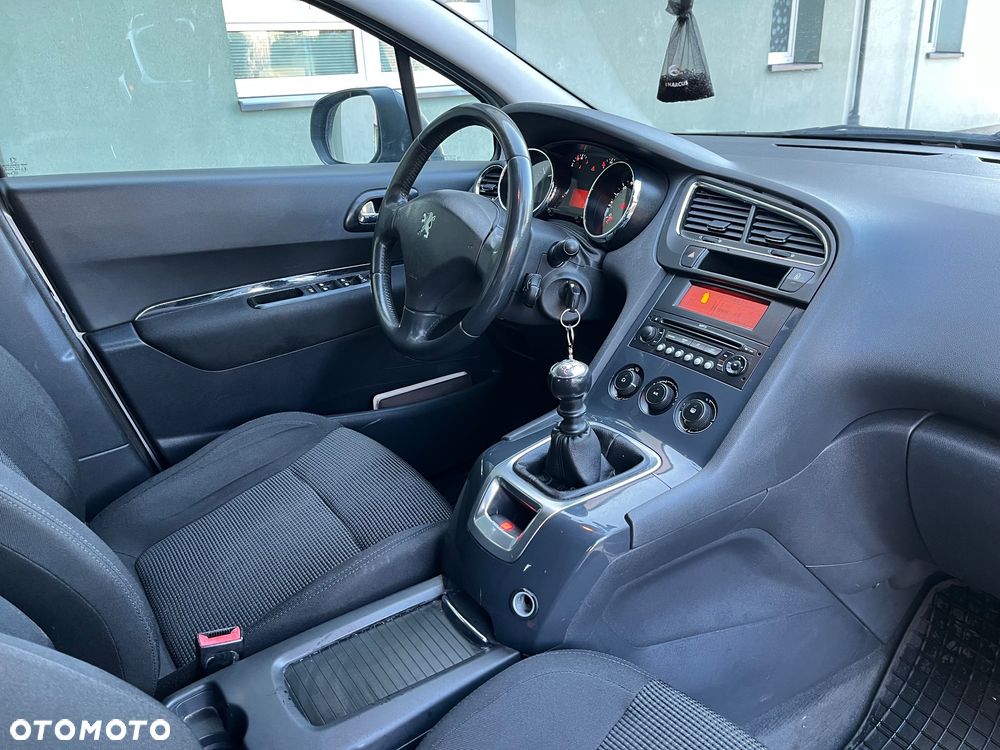 Peugeot 5008 HDI FAP 110 Premium - 6
