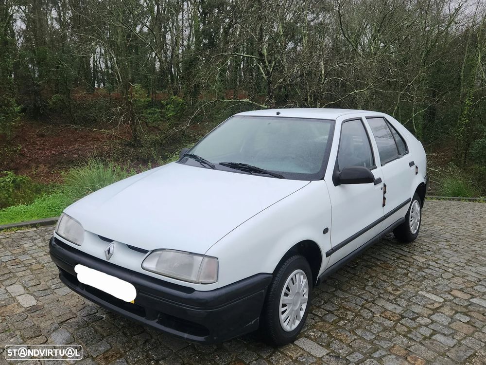 Renault 19 1.4 RN Europa - 1