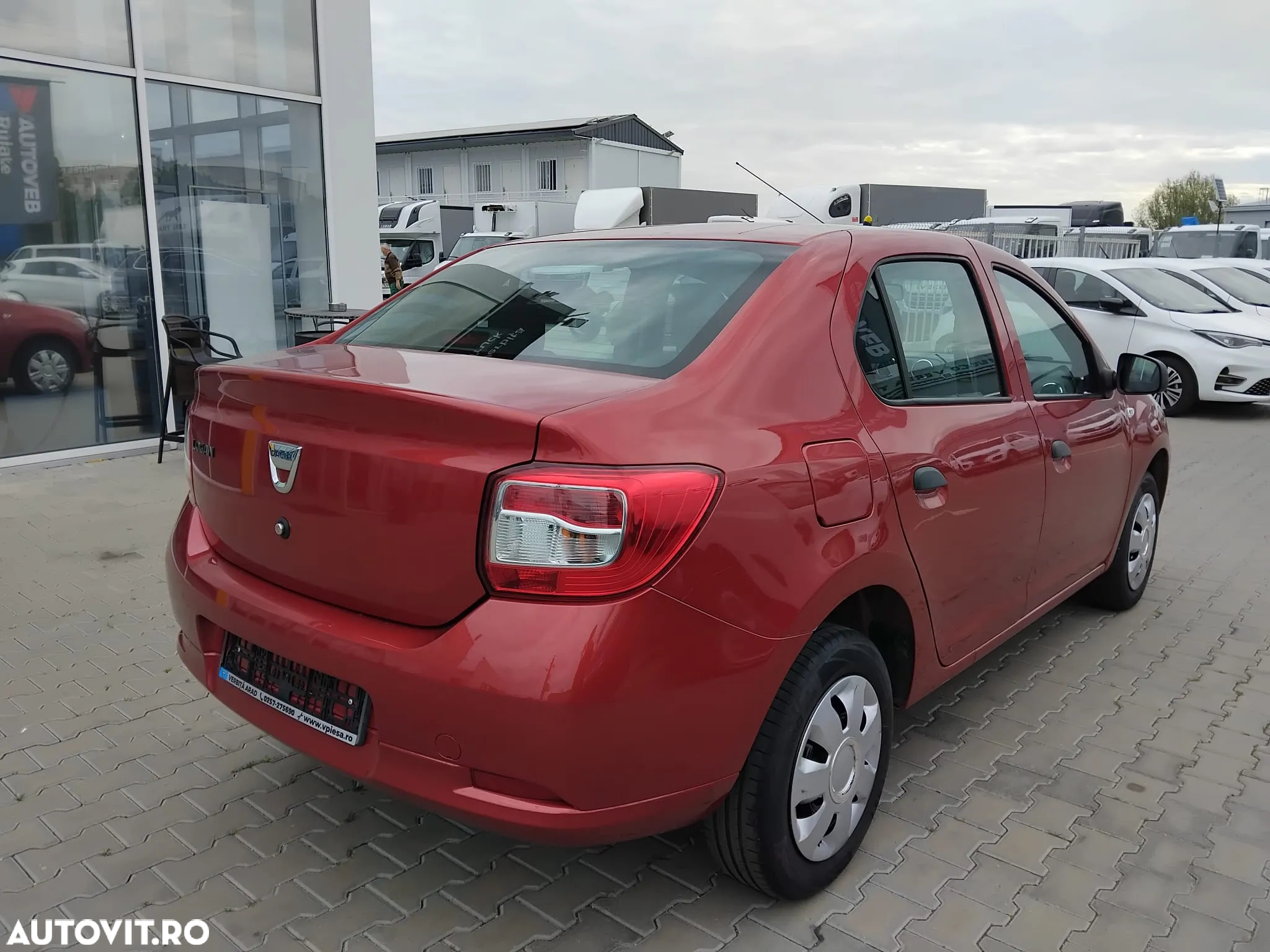 Dacia Logan MCV 1.2 73 CP Laureate - 4