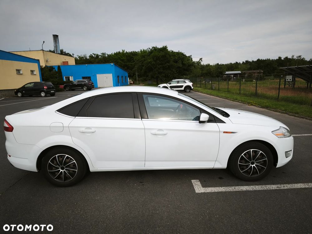 Ford Mondeo - 1