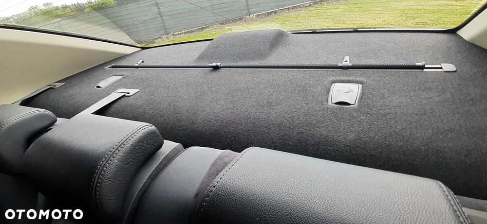 Toyota Avensis 1.8 Sol plus - 12