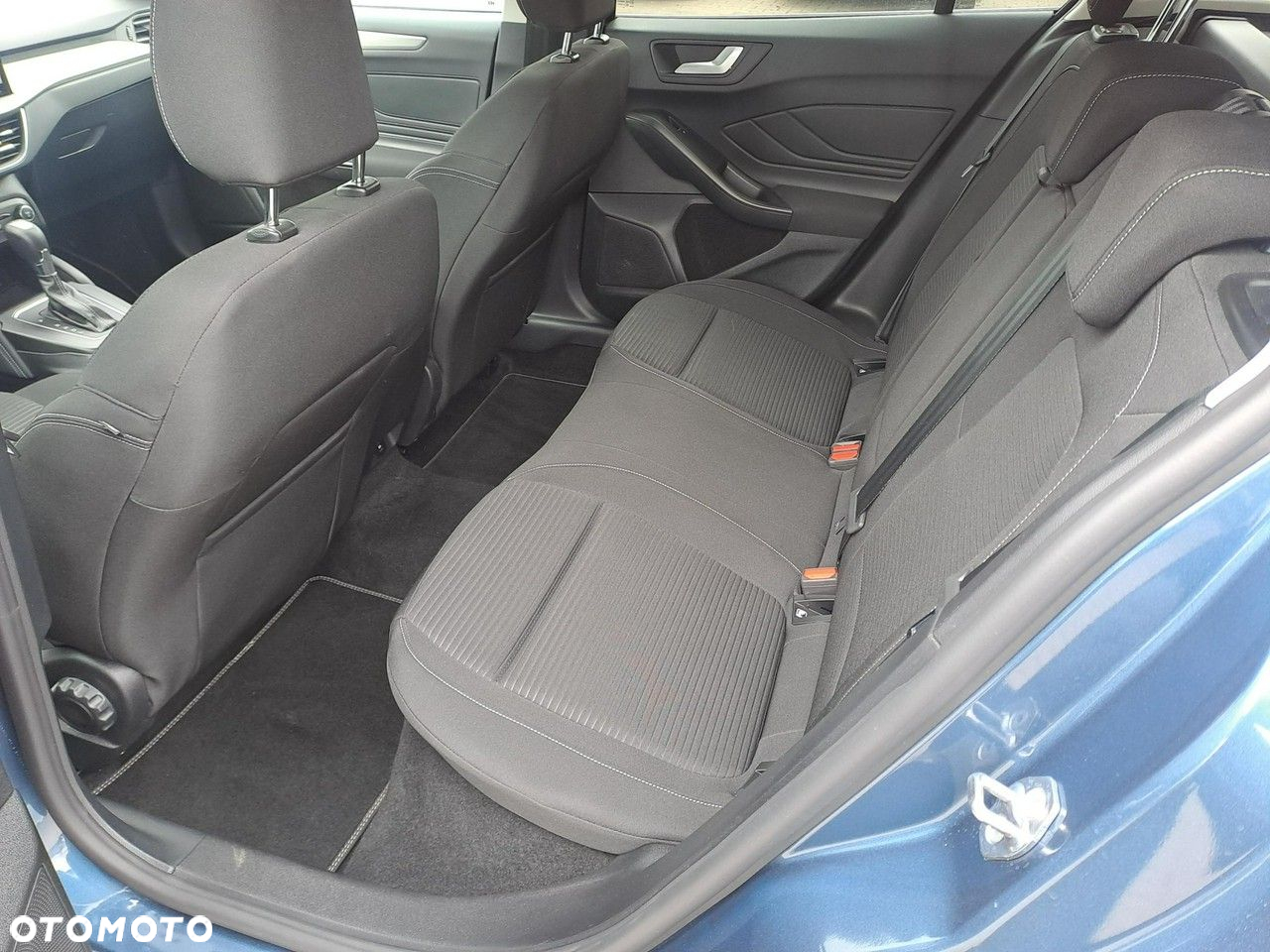 Ford Focus 1.0 EcoBoost mHEV Titanium X - 6
