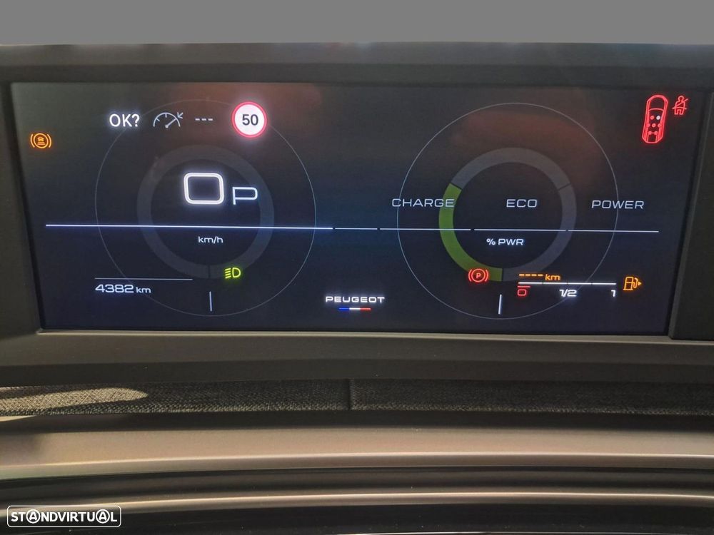 Peugeot 5008 1.2 Hybrid Allure e-DCS6 - 19