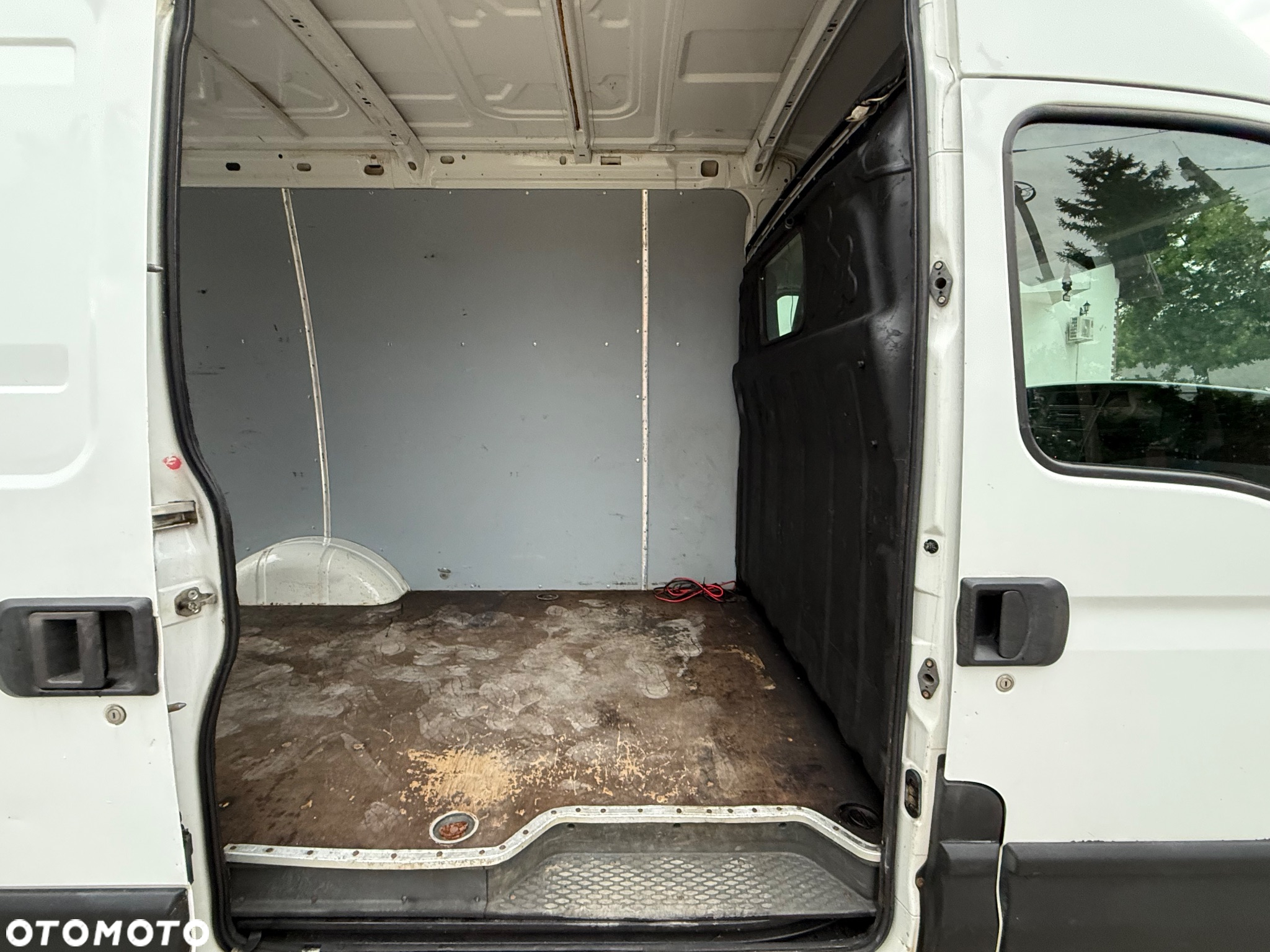 Iveco DAILY 35S - 13