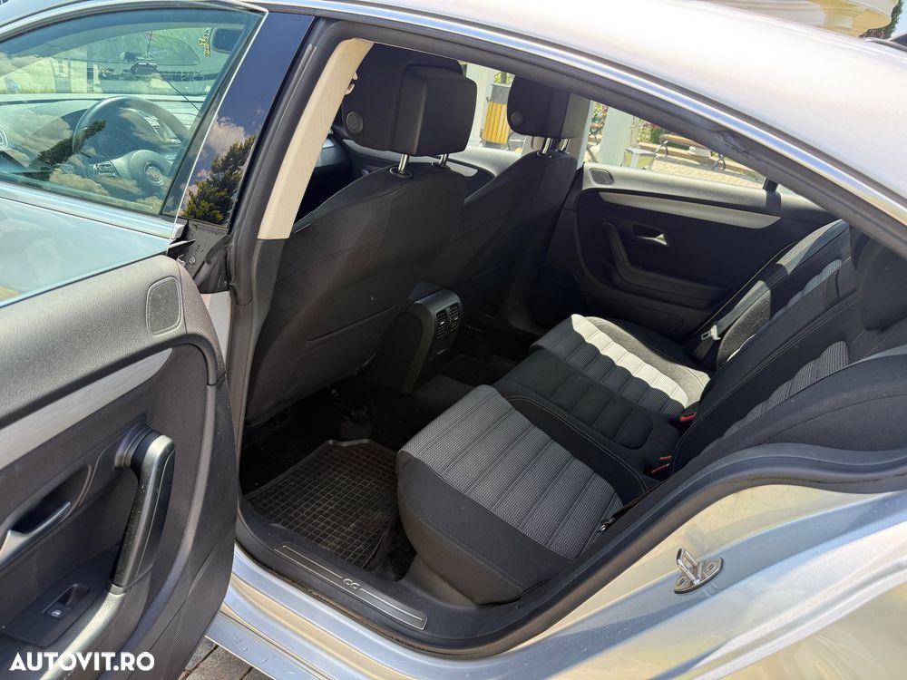 Volkswagen Passat CC 2.0 Blue TDI - 12