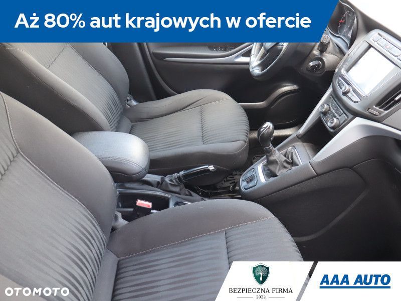 Opel Zafira - 11