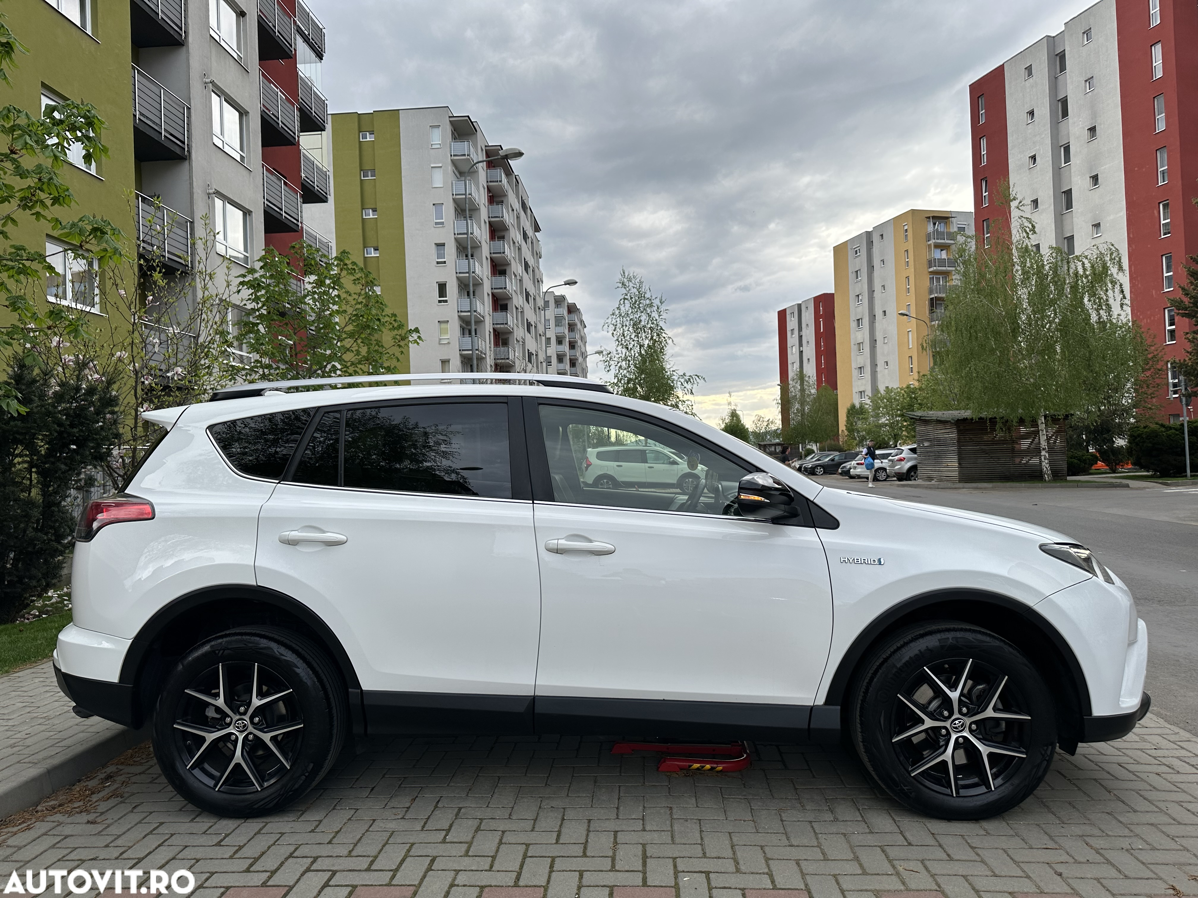 Toyota RAV4 2.5 4x2 Hybrid Edition - 12