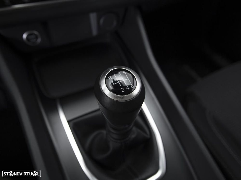 Nissan Qashqai - 18