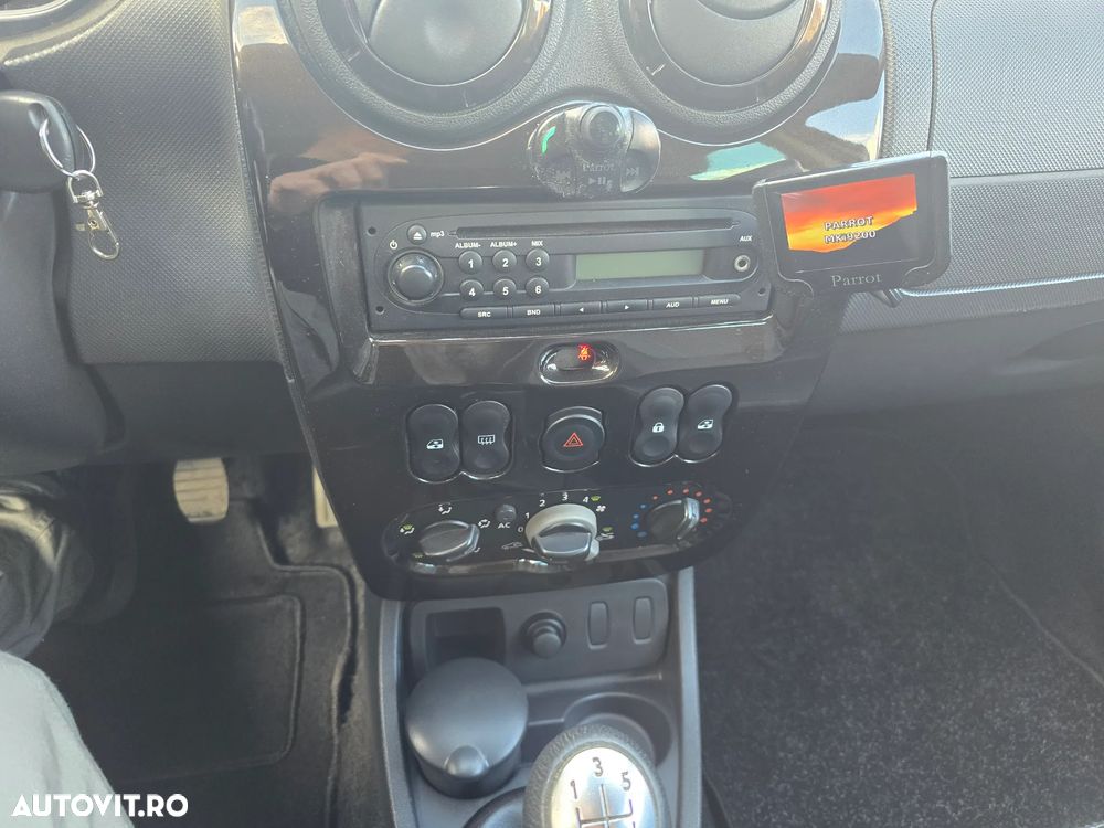 Dacia Duster 1.6 16V 4x2 Ice - 7