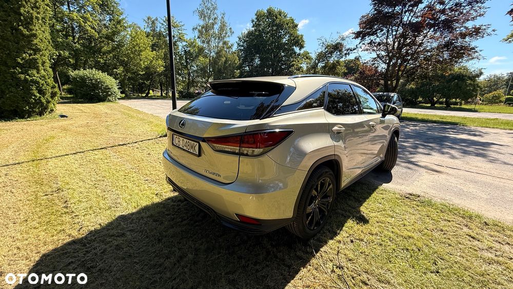 Lexus RX 450h Omotenashi - 3